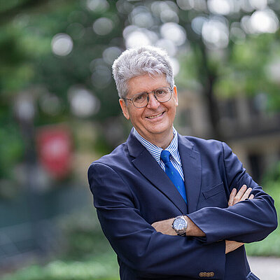 Prof. Dr. Fernando Reimers
